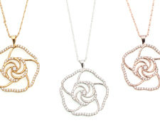 Rose Pendant Necklace jewelry
